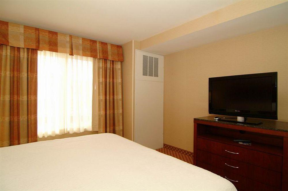 Hilton Garden Inn Casper Bagian luar foto