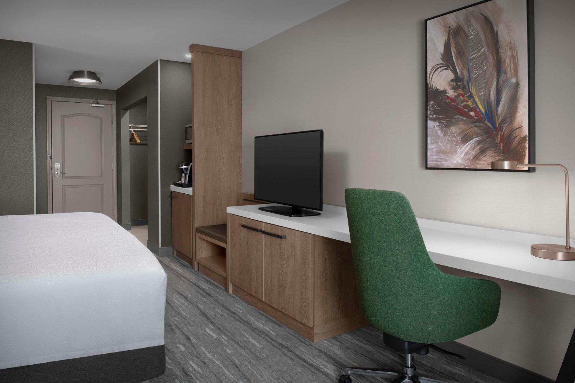 Hilton Garden Inn Casper Bagian luar foto